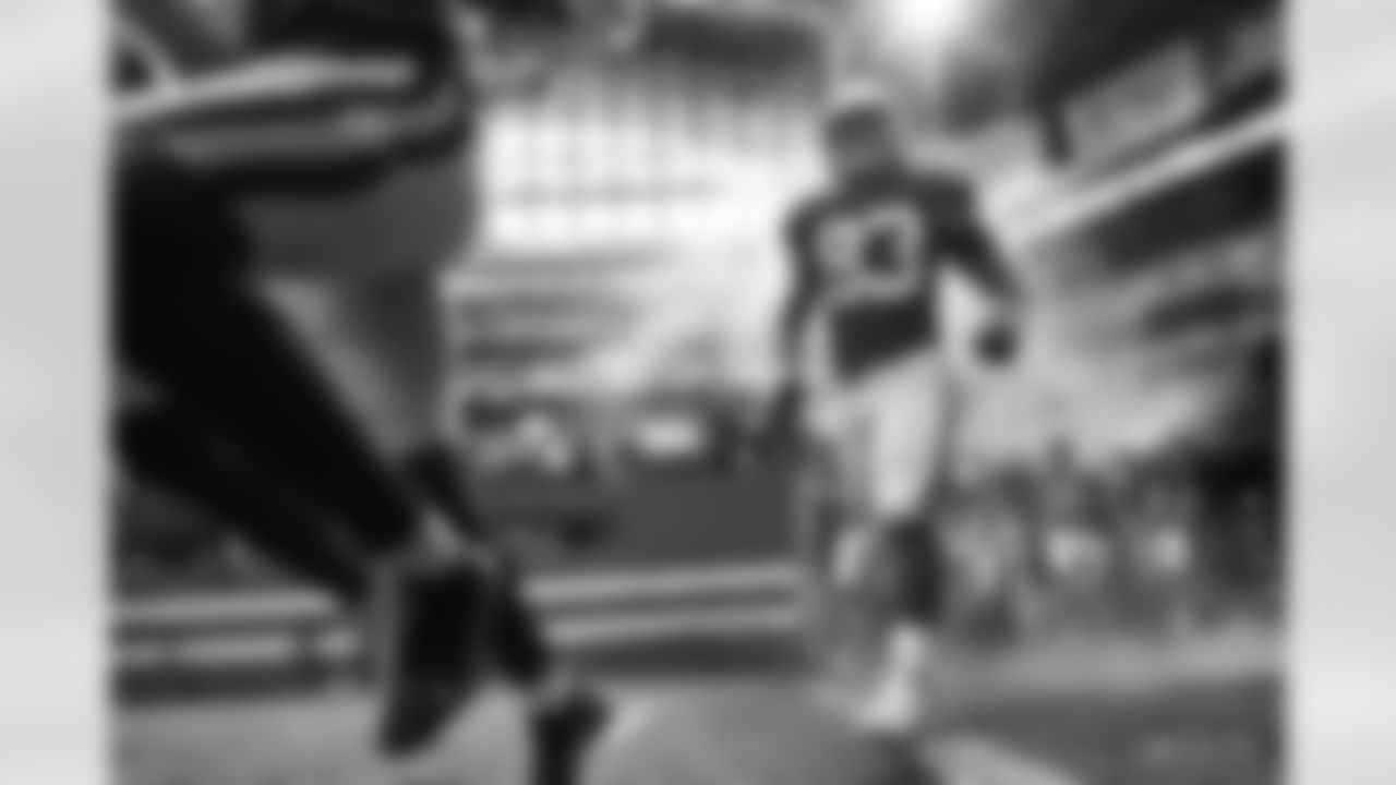 83 TE Kylen Granson