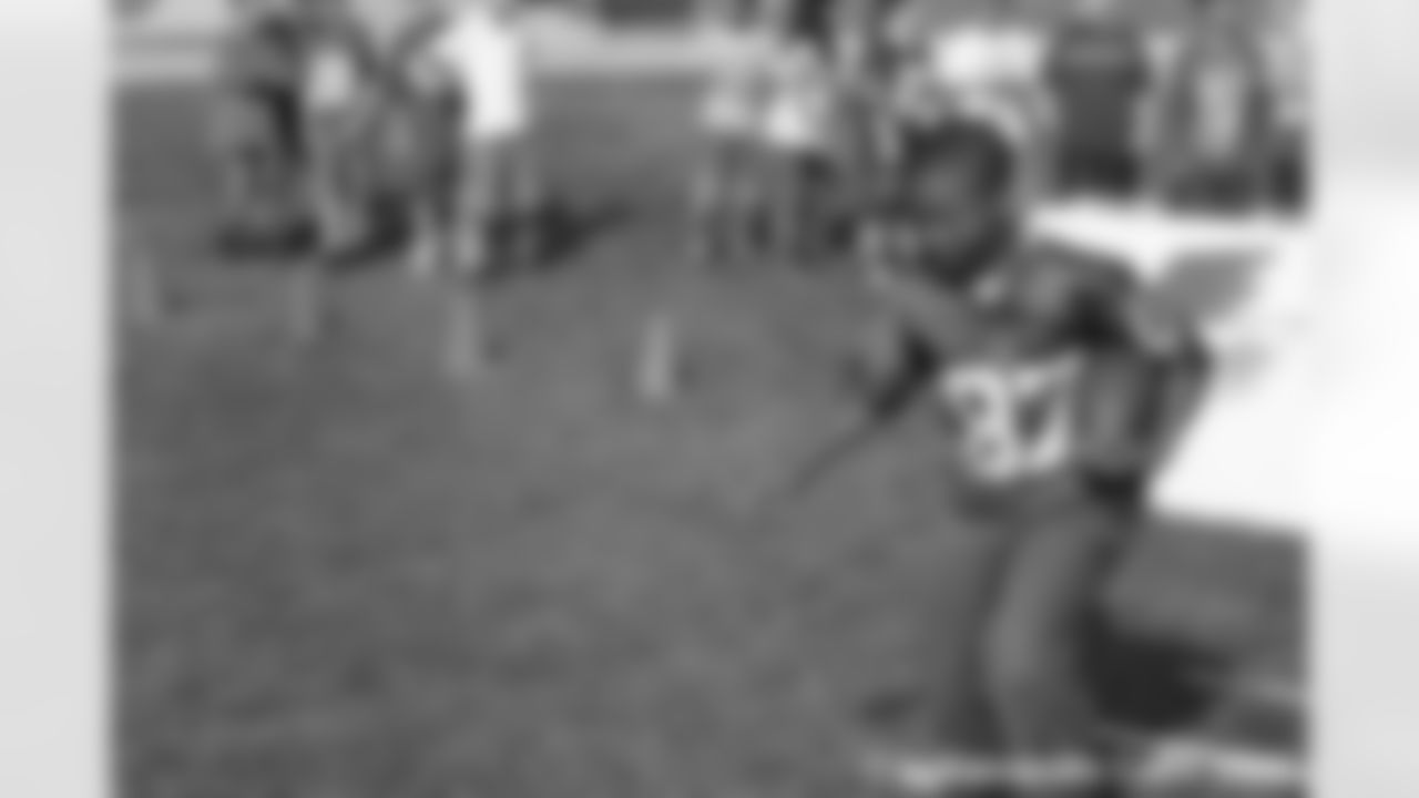 LANDING_youthfootball-8