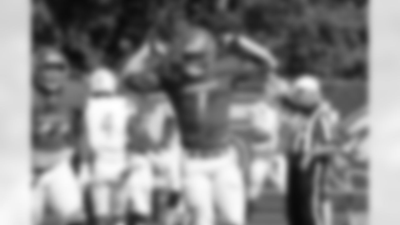1522_Wag_Football_ (1)