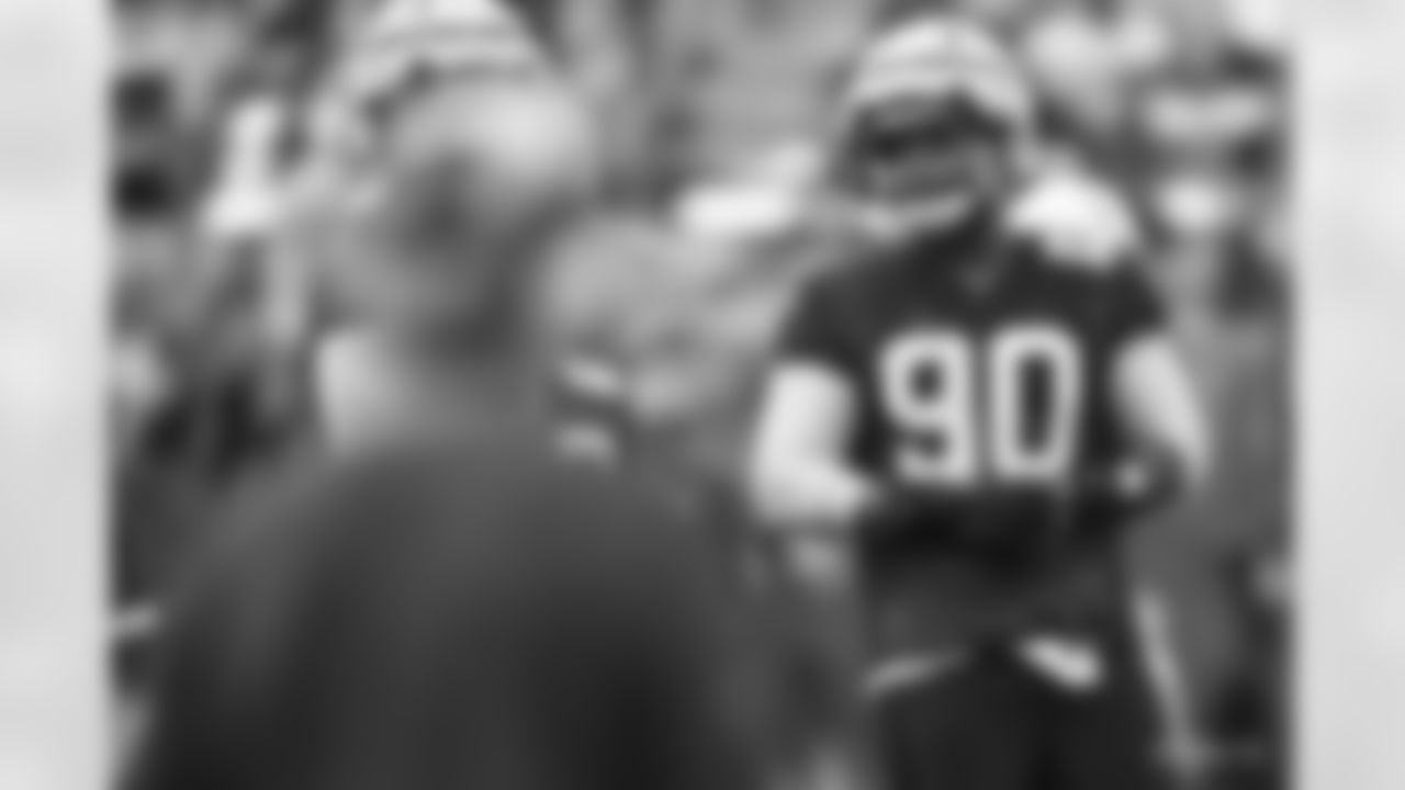 90 DT Grover Stewart