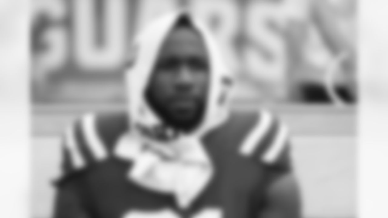 91 DE Yannick Ngakoue