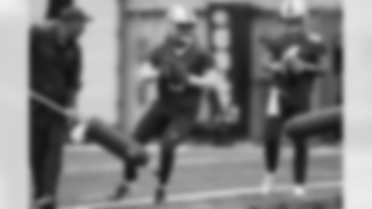 5 QB Brett Hundley