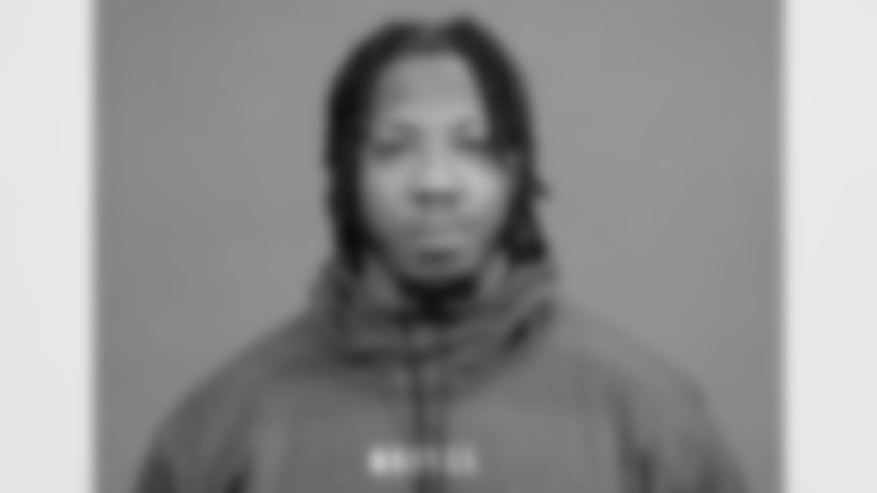 Oklahoma offensive lineman Wanya Morris poses for a portrait at the NFL football Combine on Thursday, March 2, 2023 in Indianapolis. (AJ Mast/AP Images for the NFL)