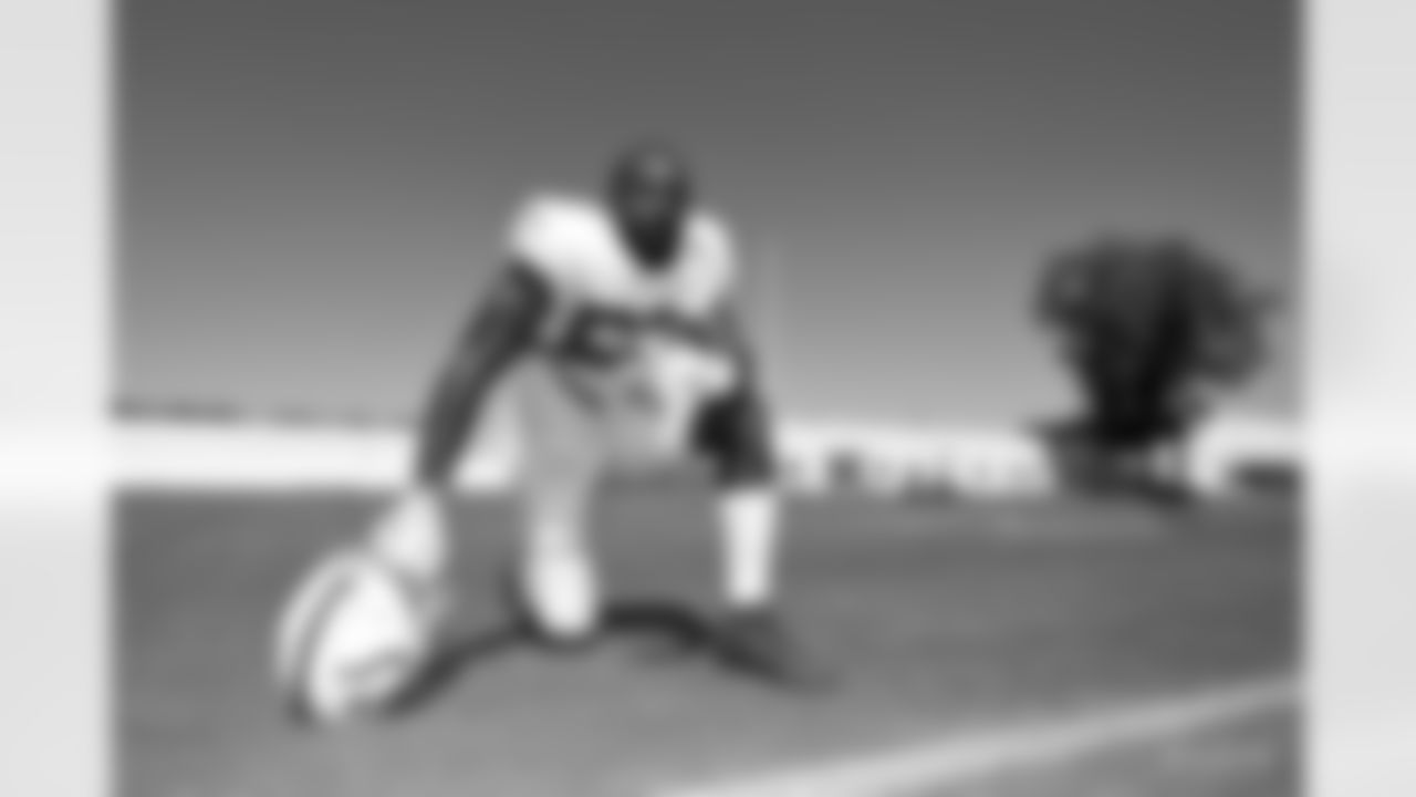 53 LB Shaquille Leonard