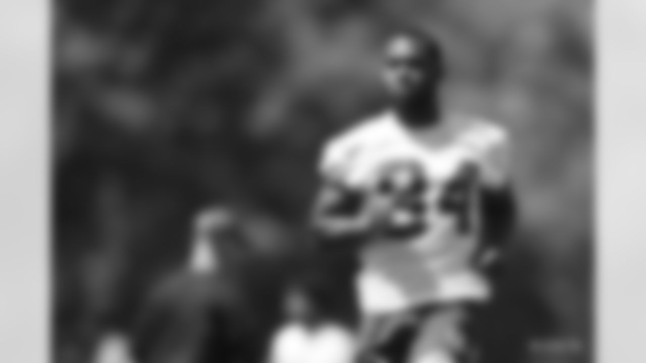84 WR Michael Young Jr.