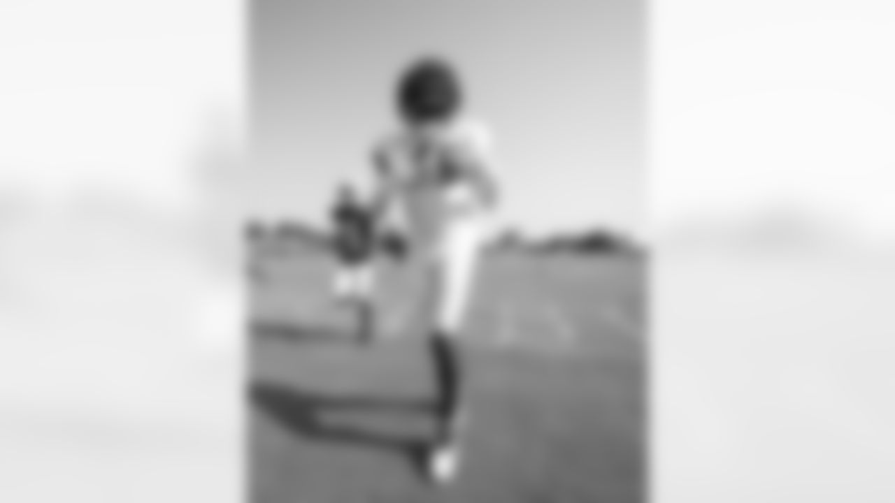 45 LB E.J. Speed
2023 Colts Training Camp - Grand Park