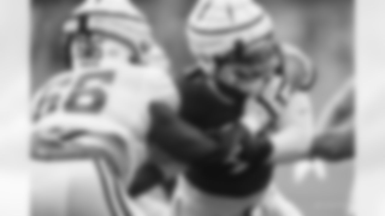 66 T Brandon Kemp, #99 DT DeForest Buckner