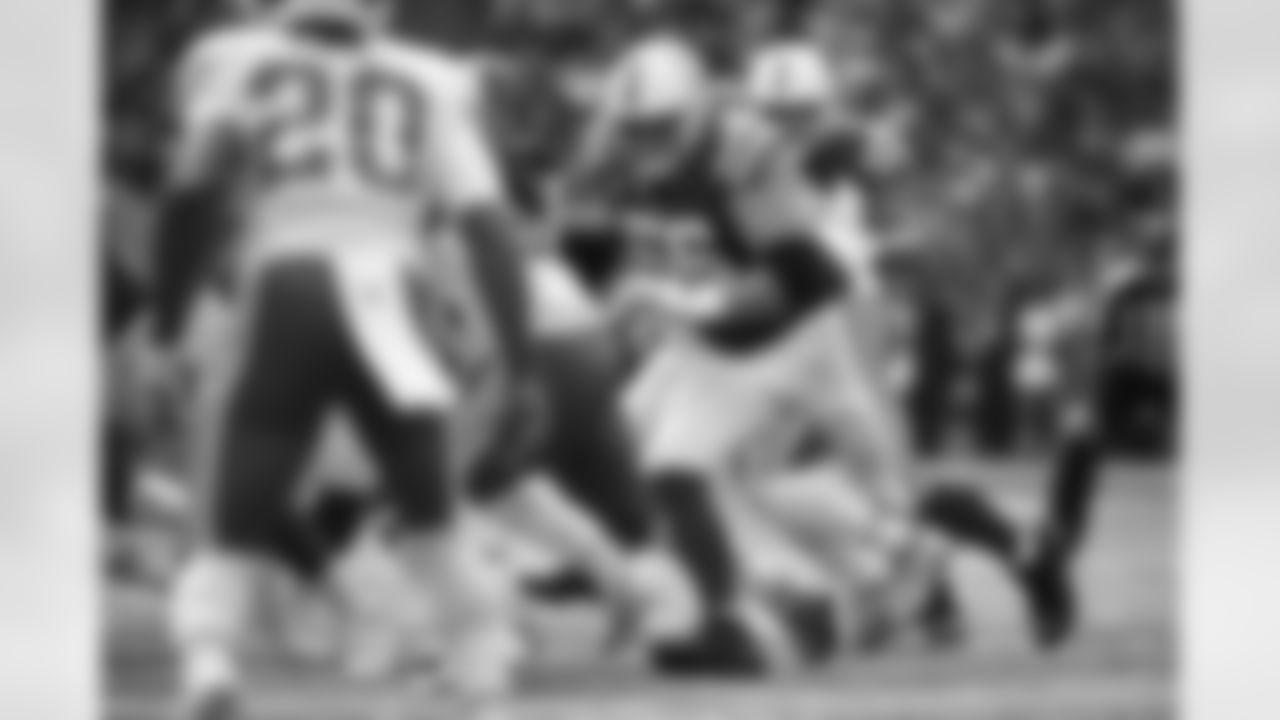 56 C/G Quenton Nelson