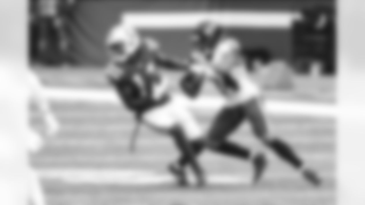14 WR Zach Pascal