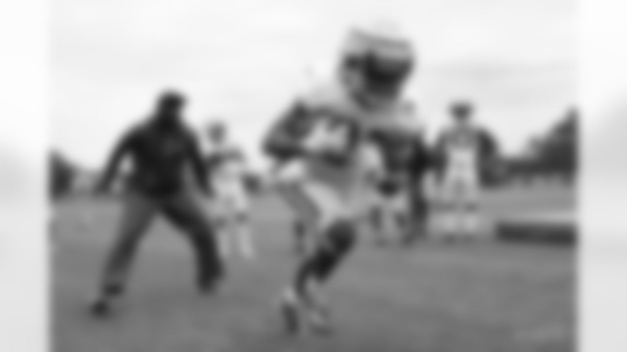21 RB Nyheim Hines