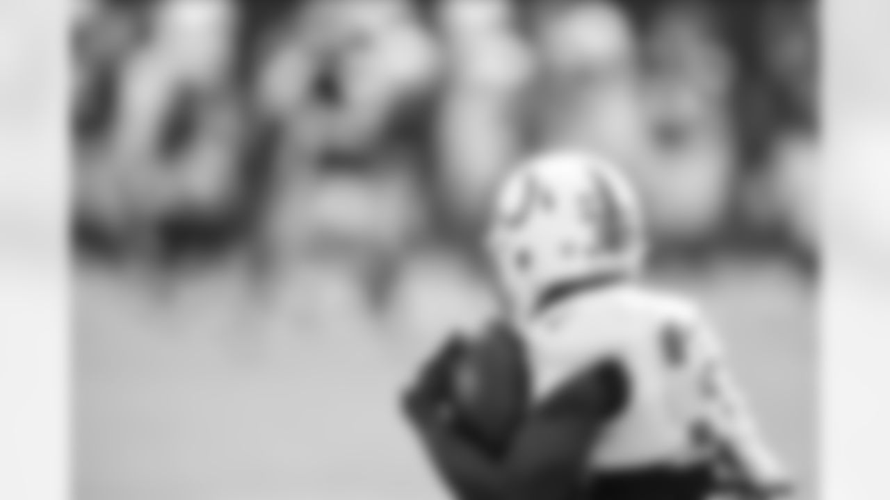38 CB T.J. Carrie
