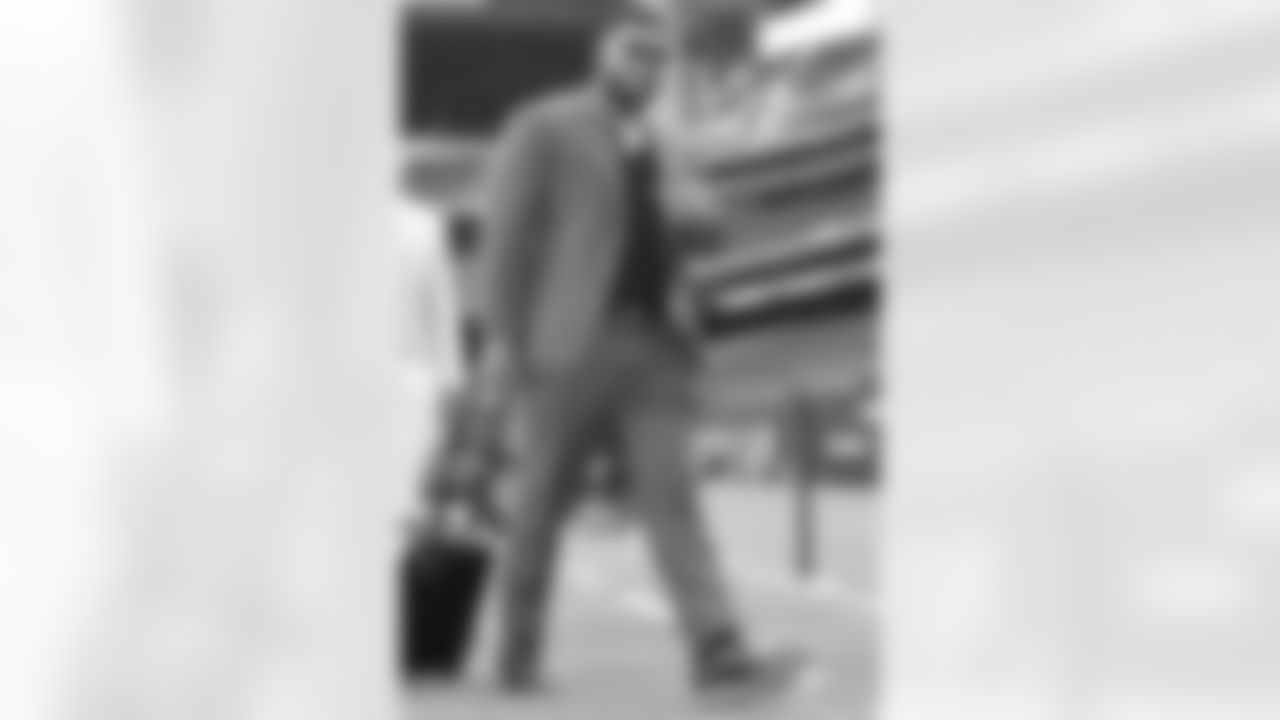0911_HOU_Arrival_031