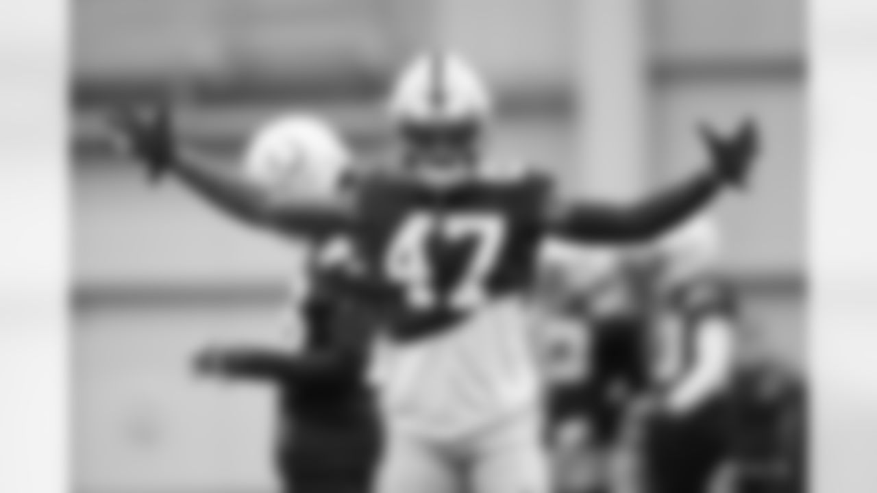 47 CB Anthony Chesley