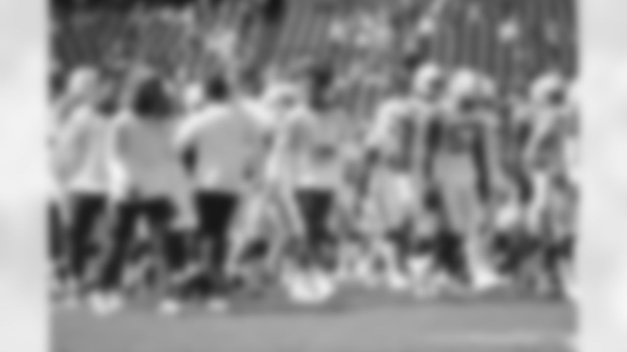 91 DE Isaac Rochell