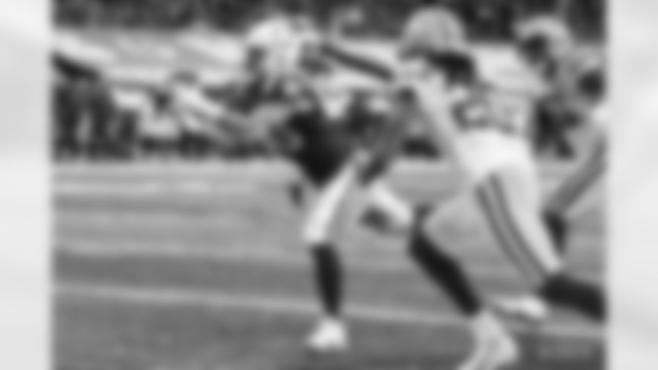 80 TE Trey Burton