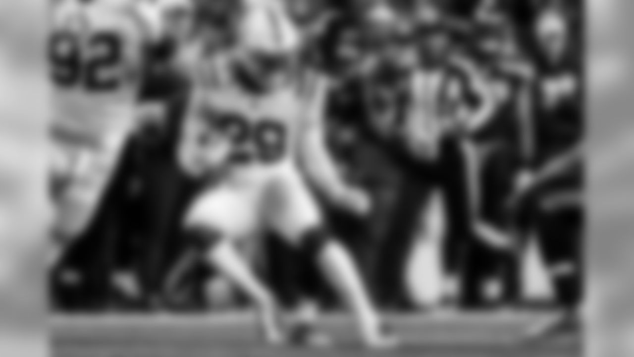 29 Hooker, Malik S 6-2 212 21 R Ohio State
