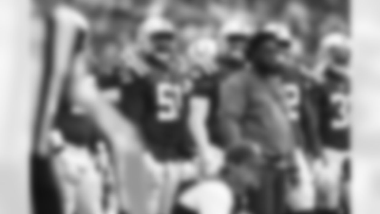 51 DE Kwity Paye, Nate Ollie Defensive Line