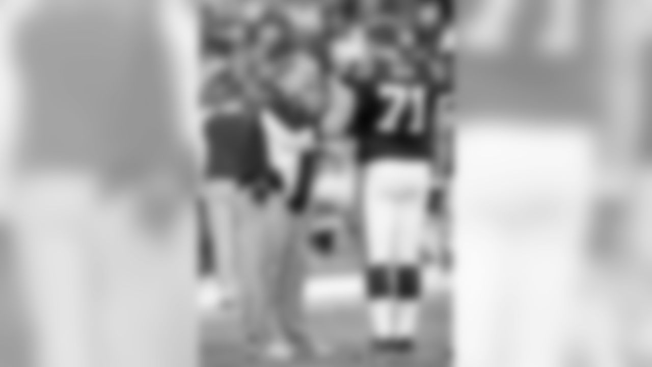 Howard Mudd has over 40 years of NFL experience as a coach and player and he re-joins Indianapolis after serving as the Colts offensive line coach for 12 seasons (1998-2009).