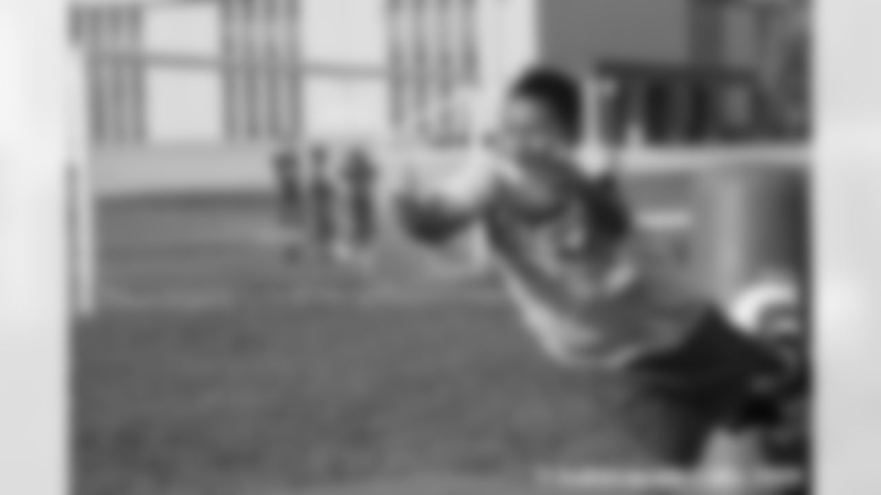 LANDING_youthfootball-8