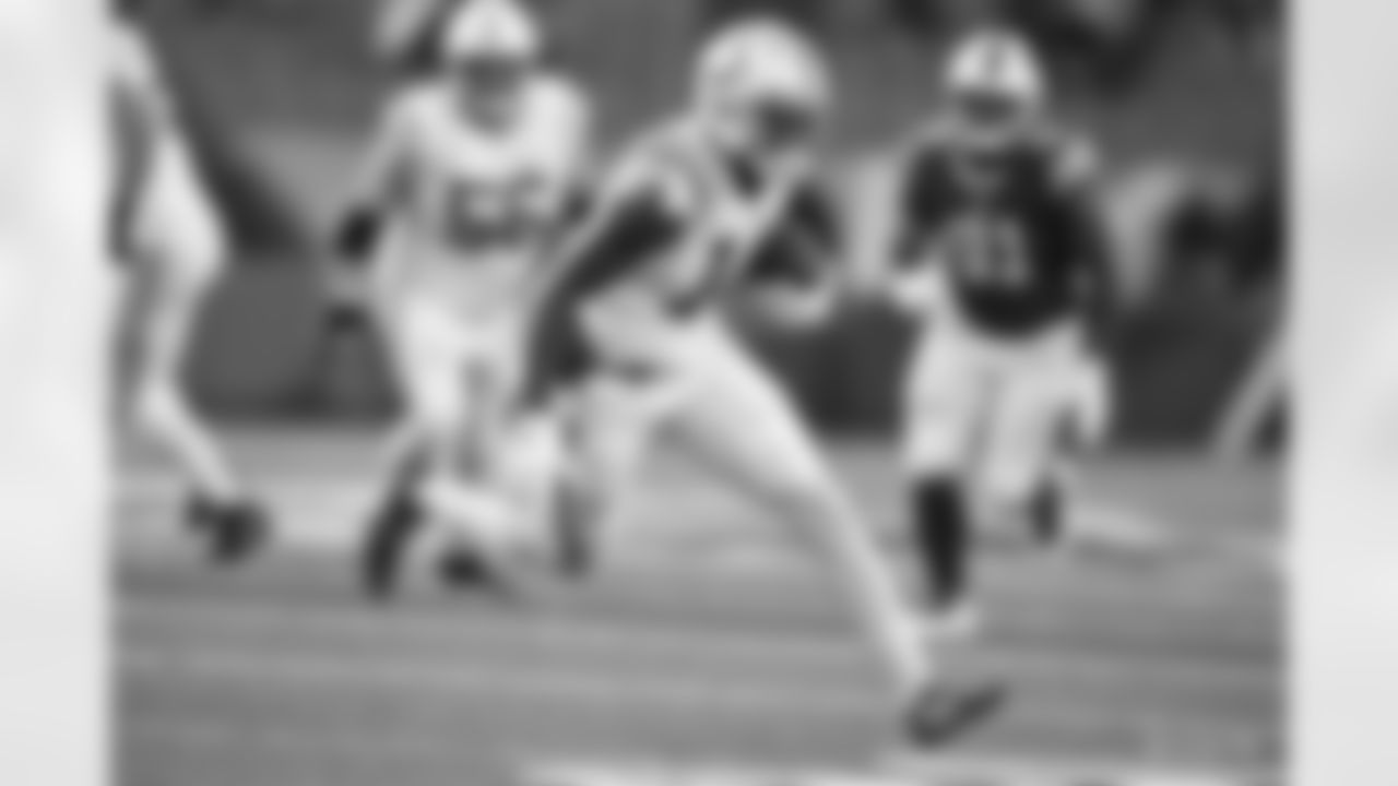 14 WR Zach Pascal