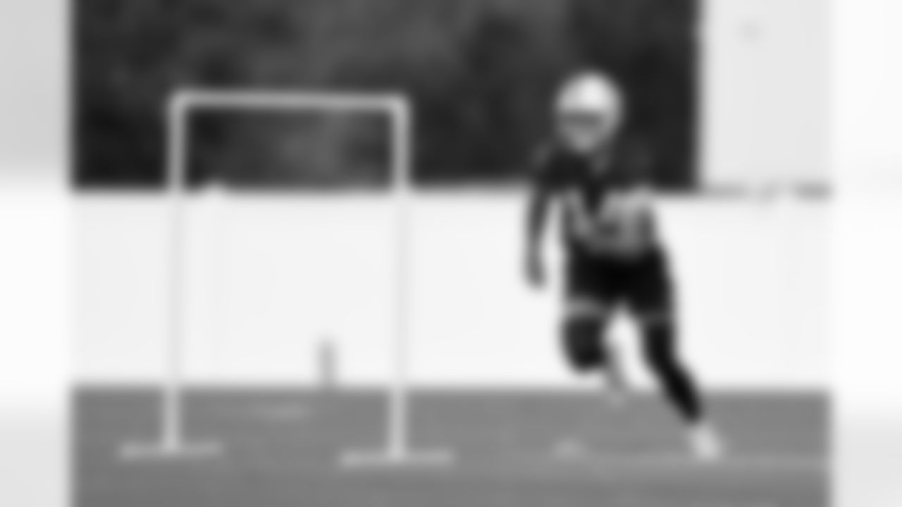 14 WR Alec Pierce