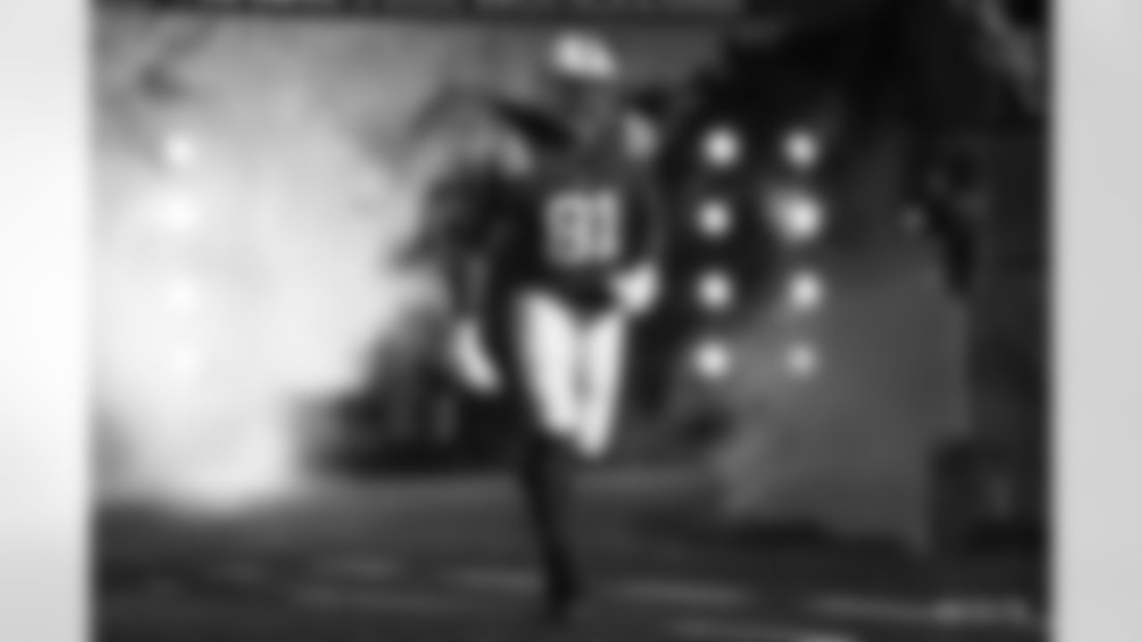81 TE Mo Alie-Cox