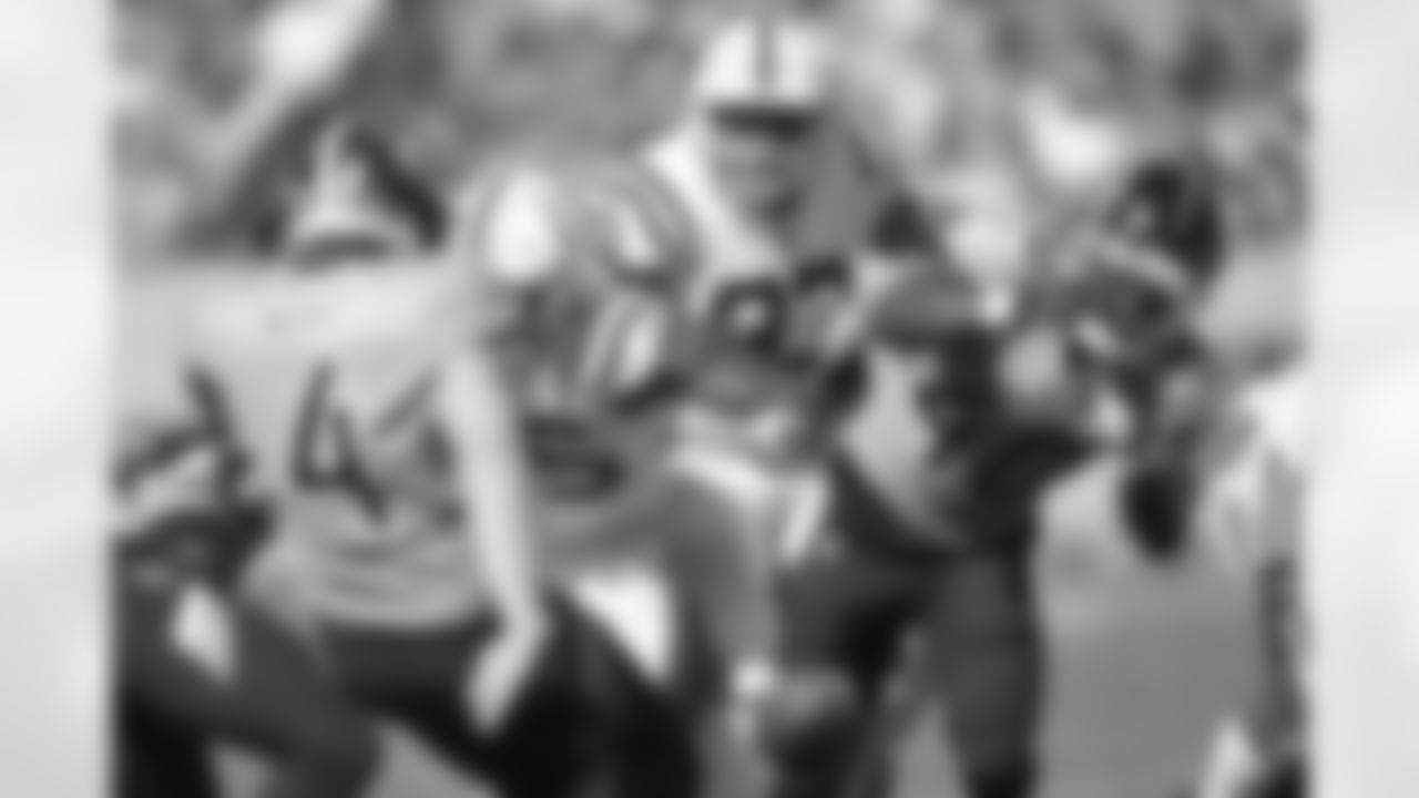 83 TE Kylen Granson