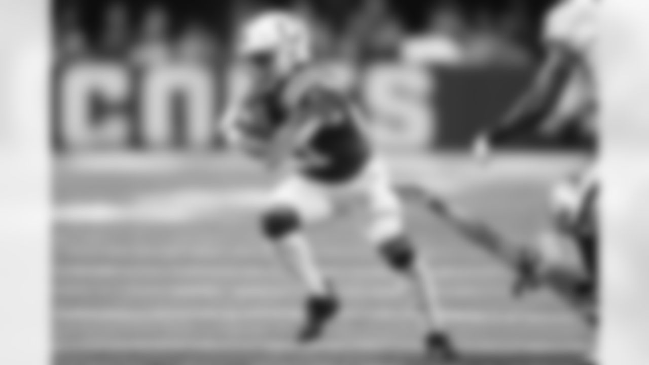 21 RB Nyheim Hines