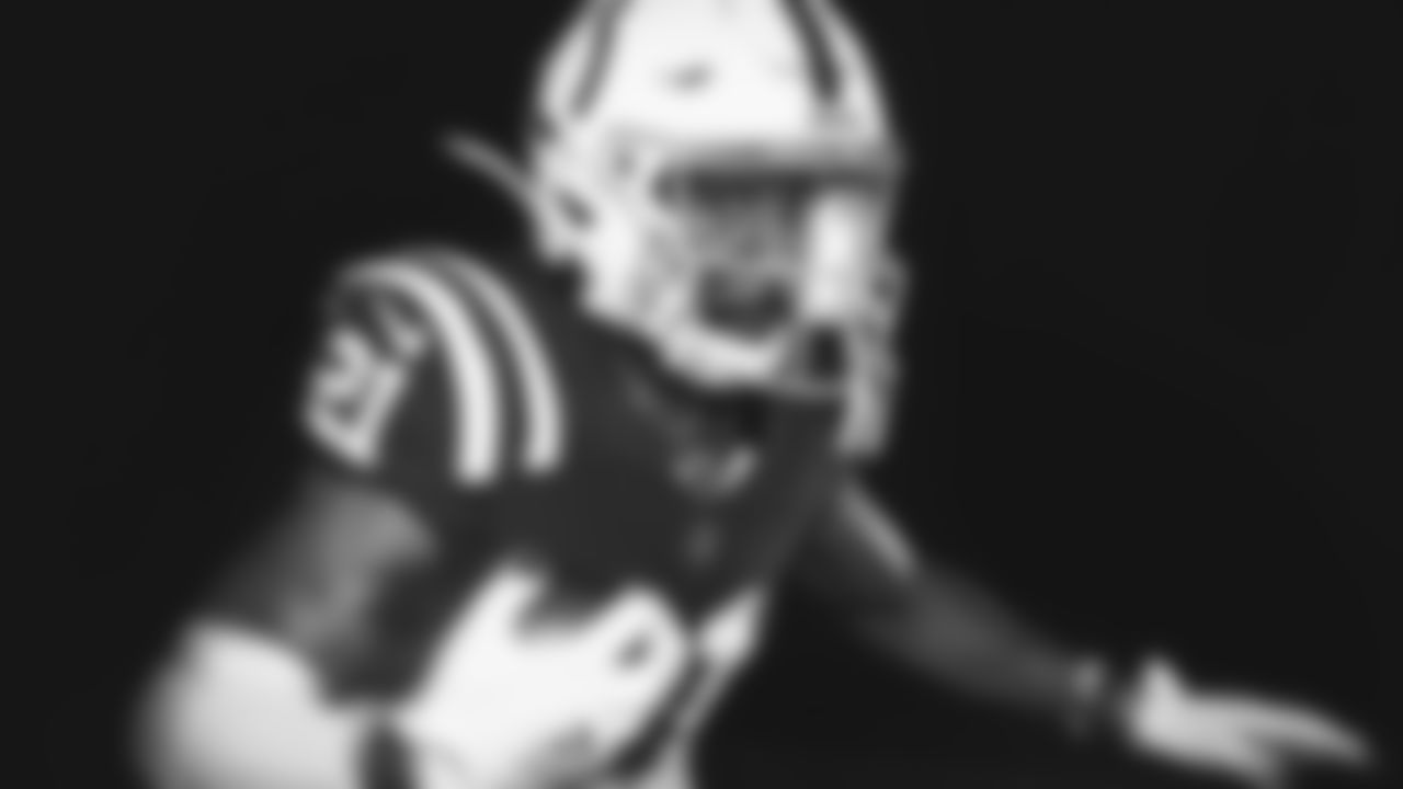 21 RB Nyheim Hines
