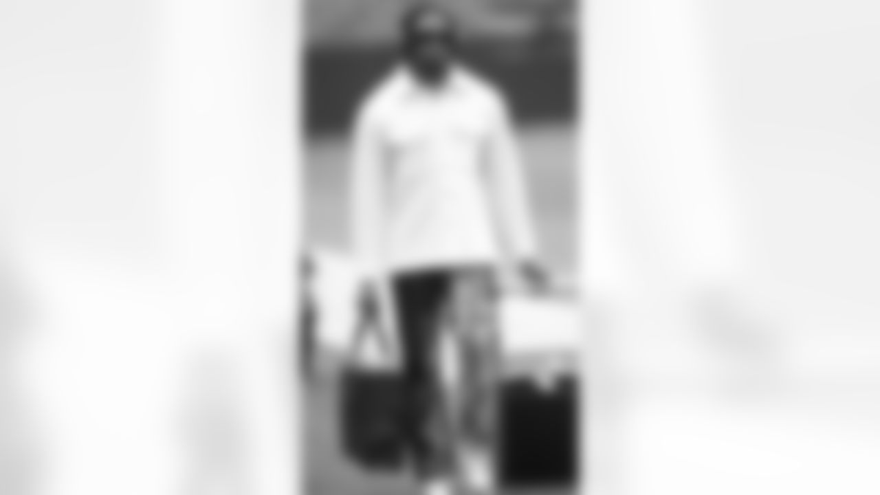 1113_LV_Arrivals_041
