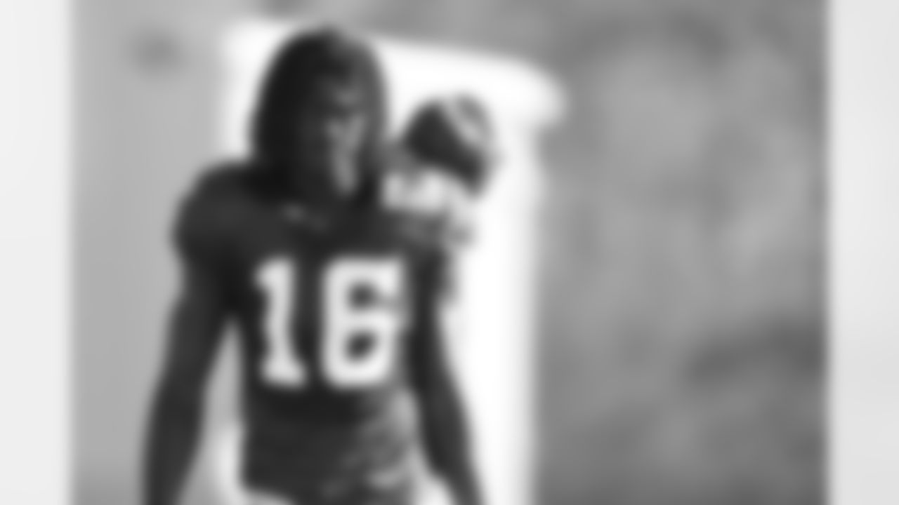 16 WR Ashton Dulin