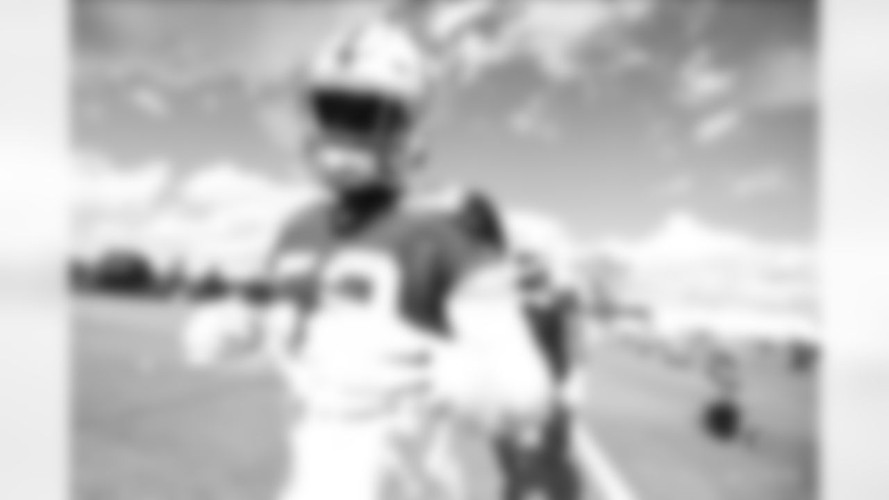 52 DE Ben Banogu