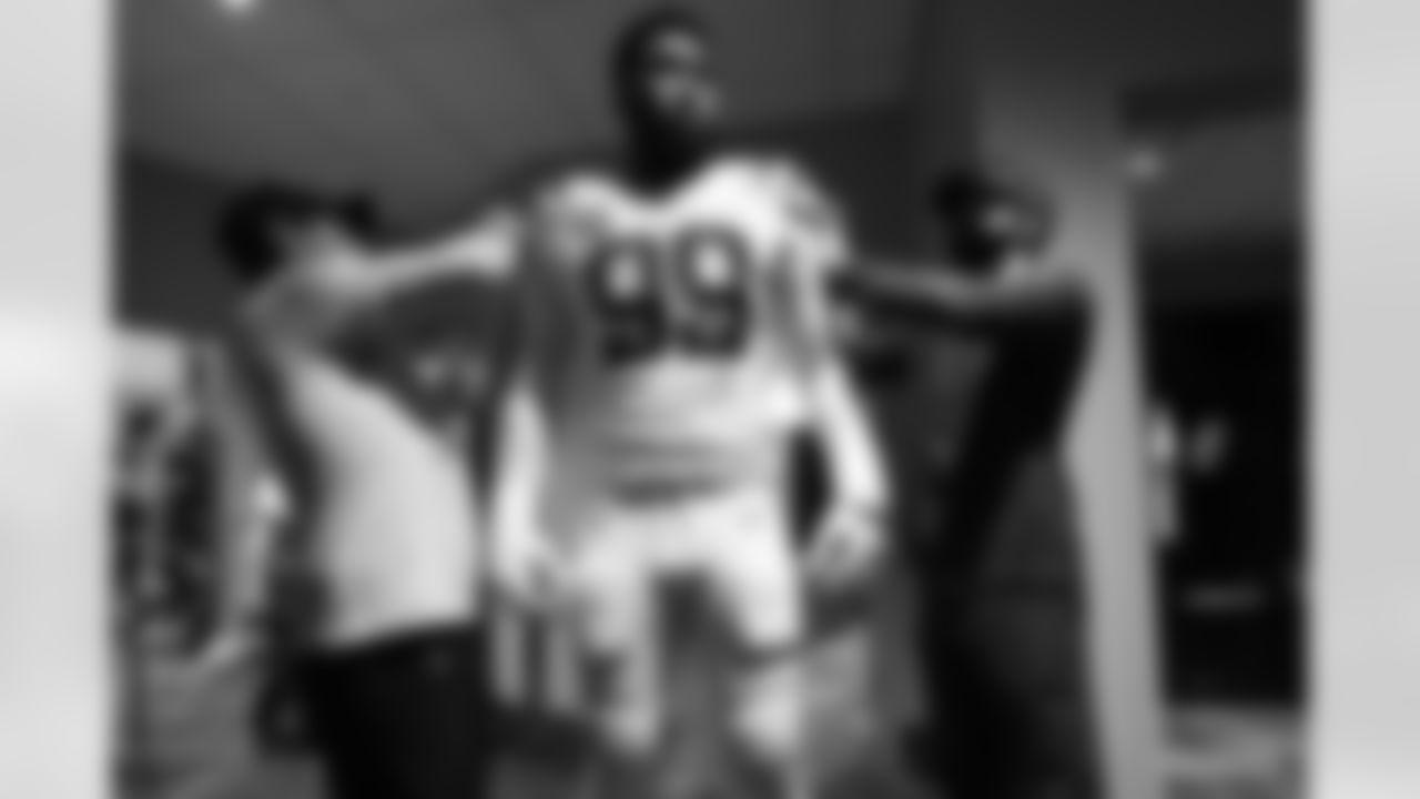 99 DT DeForest Buckner