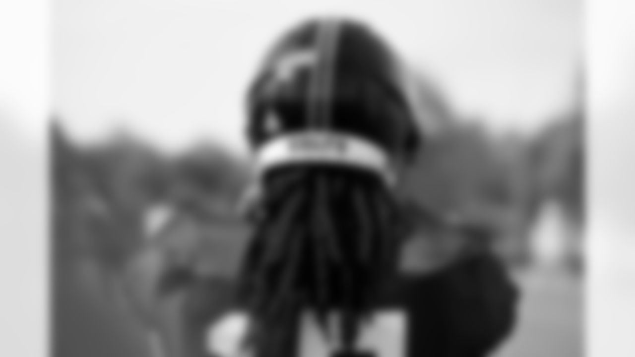 15 WR Tyrie Cleveland