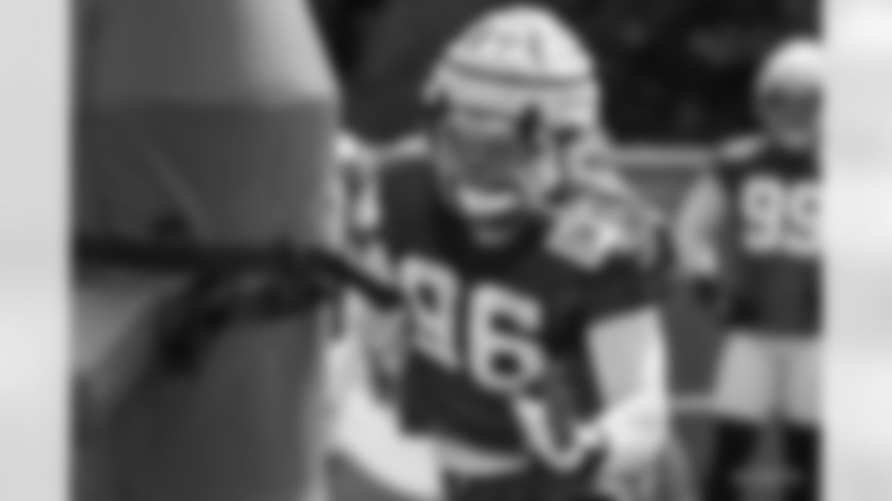 96 DT R.J. McIntosh