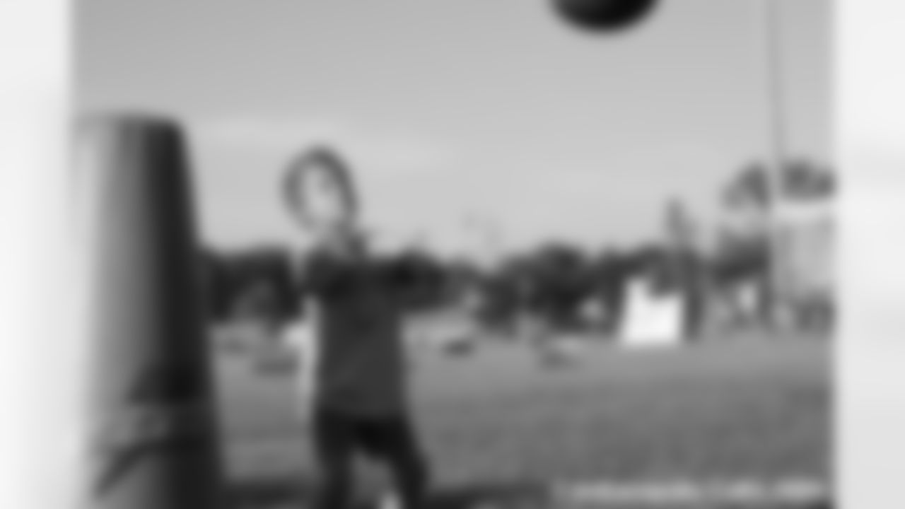 LANDING_youthfootball-1