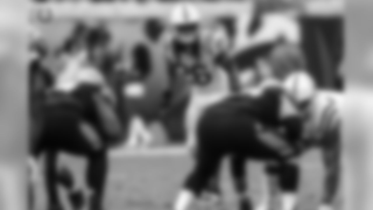 26 Geathers, Clayton S 6-2 220 25 3 Central Florida