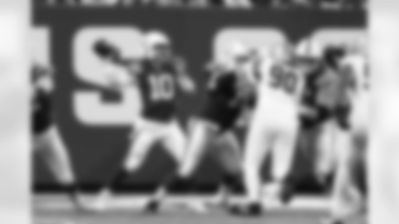10 QB Gardner Minshew