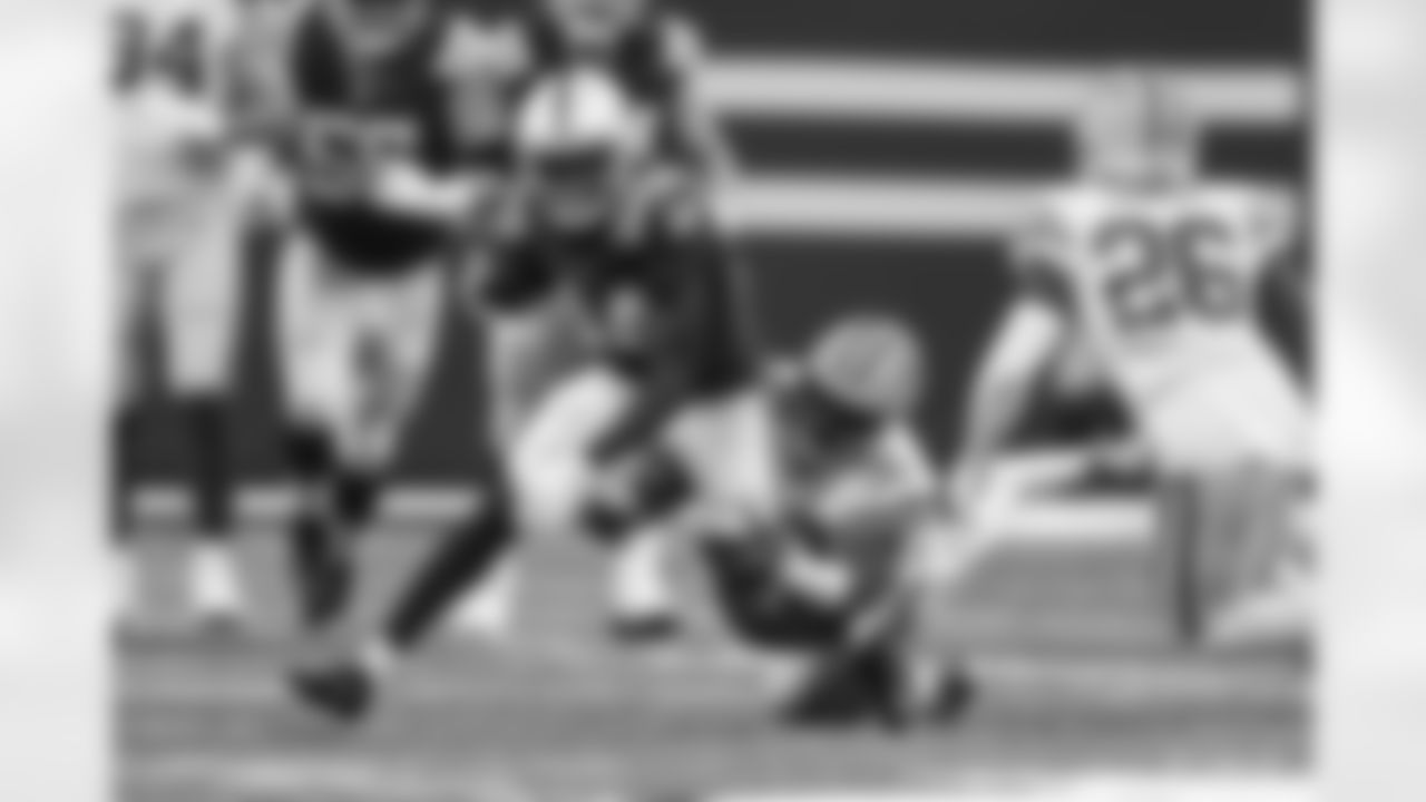 14 WR Zach Pascal