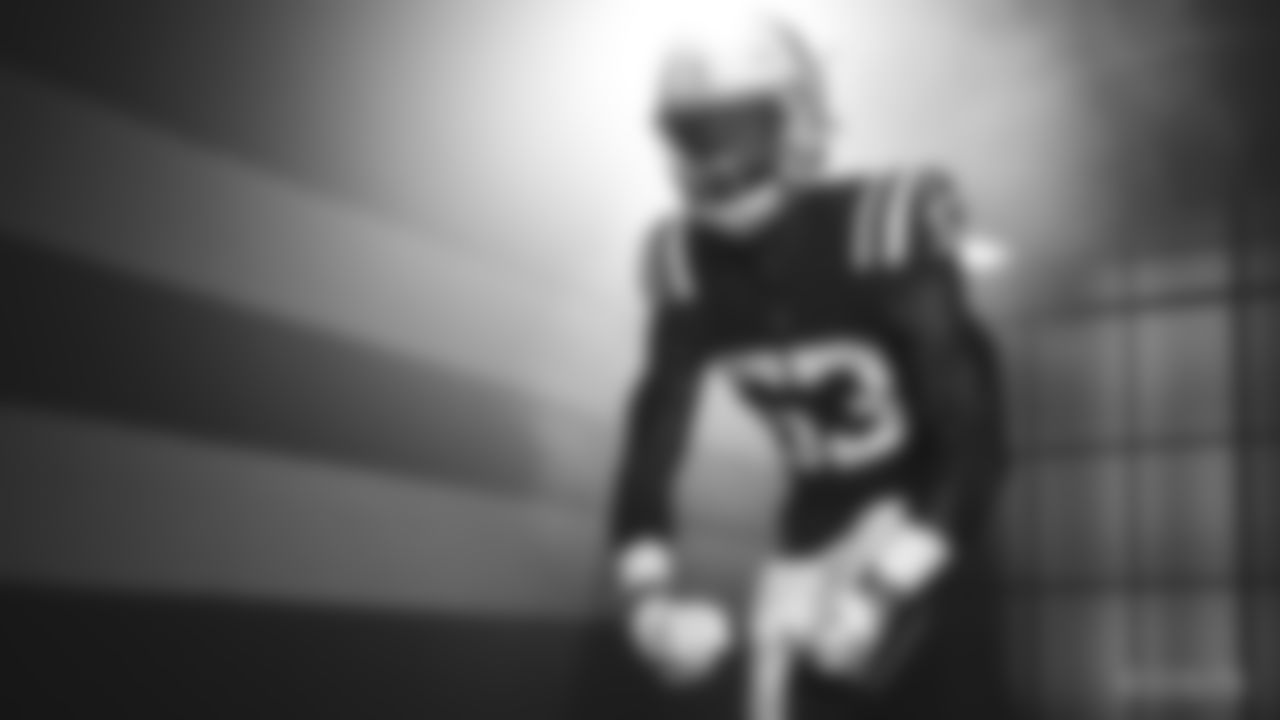 53 LB Darius Leonard