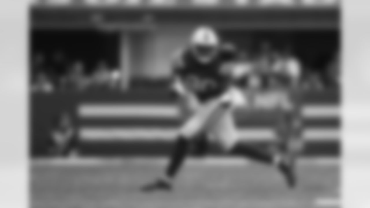 80 TE Jelani Woods
