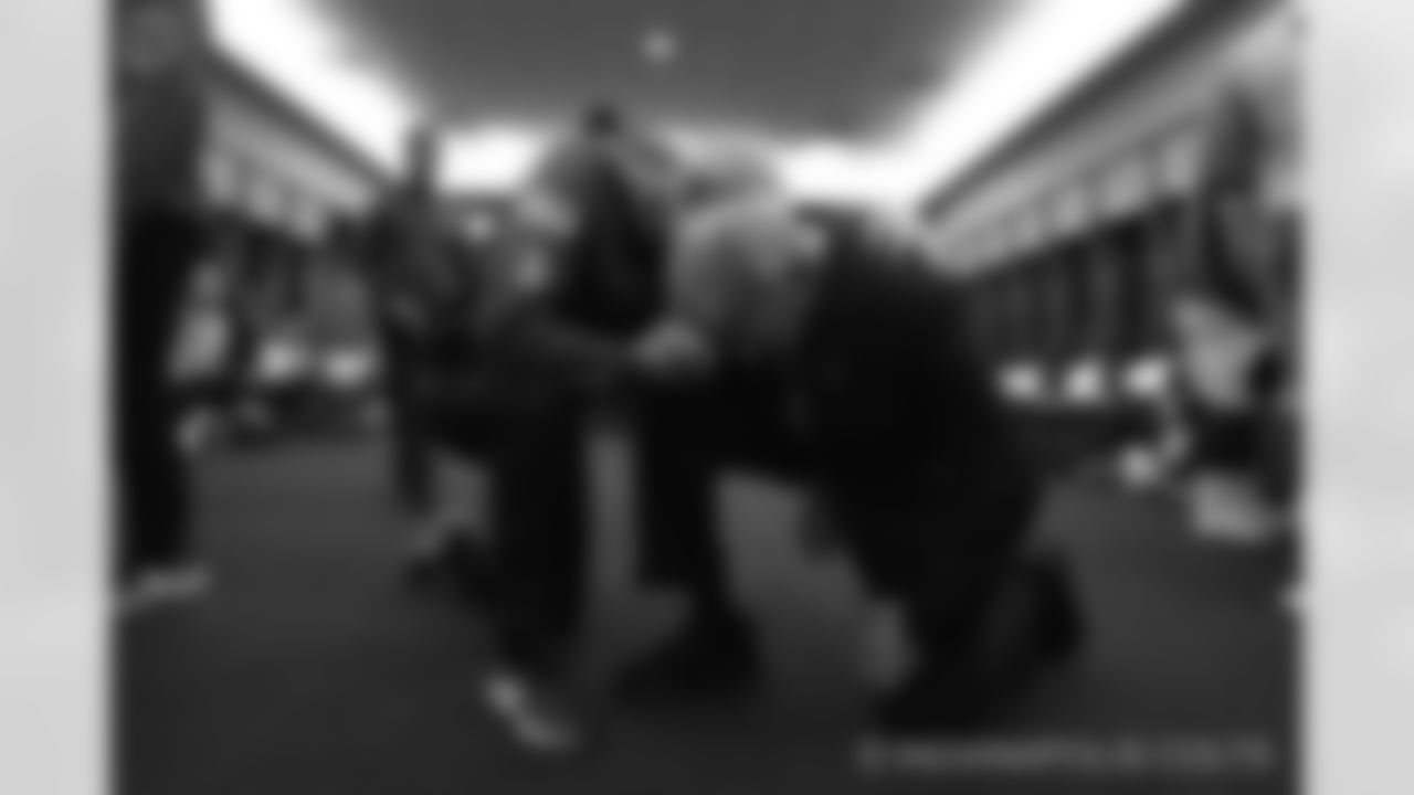 2018_1111_LockerRoom_0042