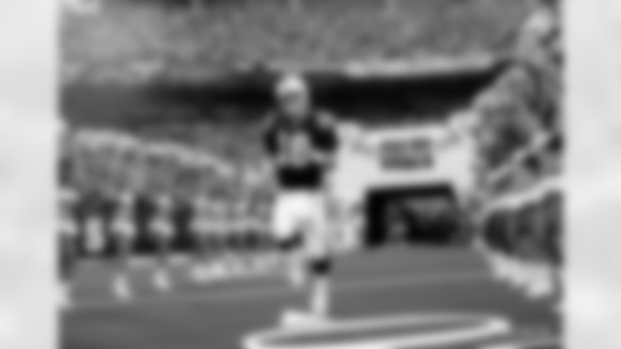 2003_Manning_Peyton_386_Macht