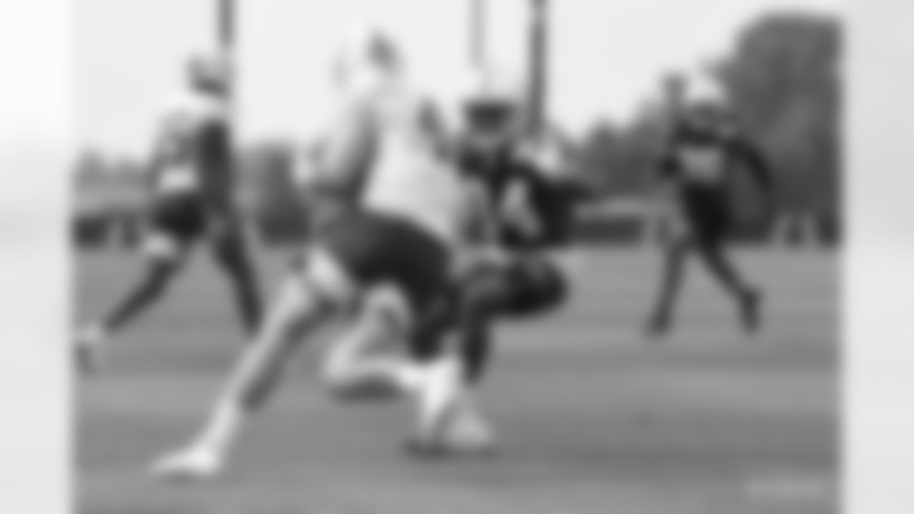 48 S Nick Nelson / #48 TE Andrew Vollert and #34 CB Isaiah Rodgers