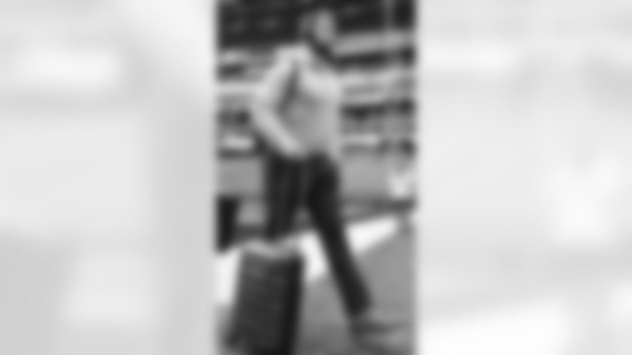 1113_LV_Arrivals_018