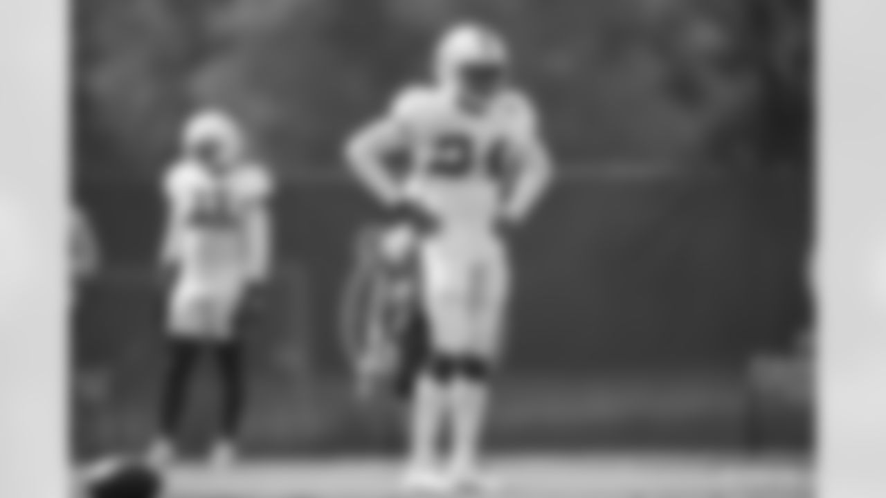 34 CB Isaiah Rodgers
