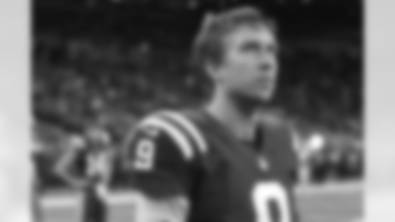 9 QB Nick Foles