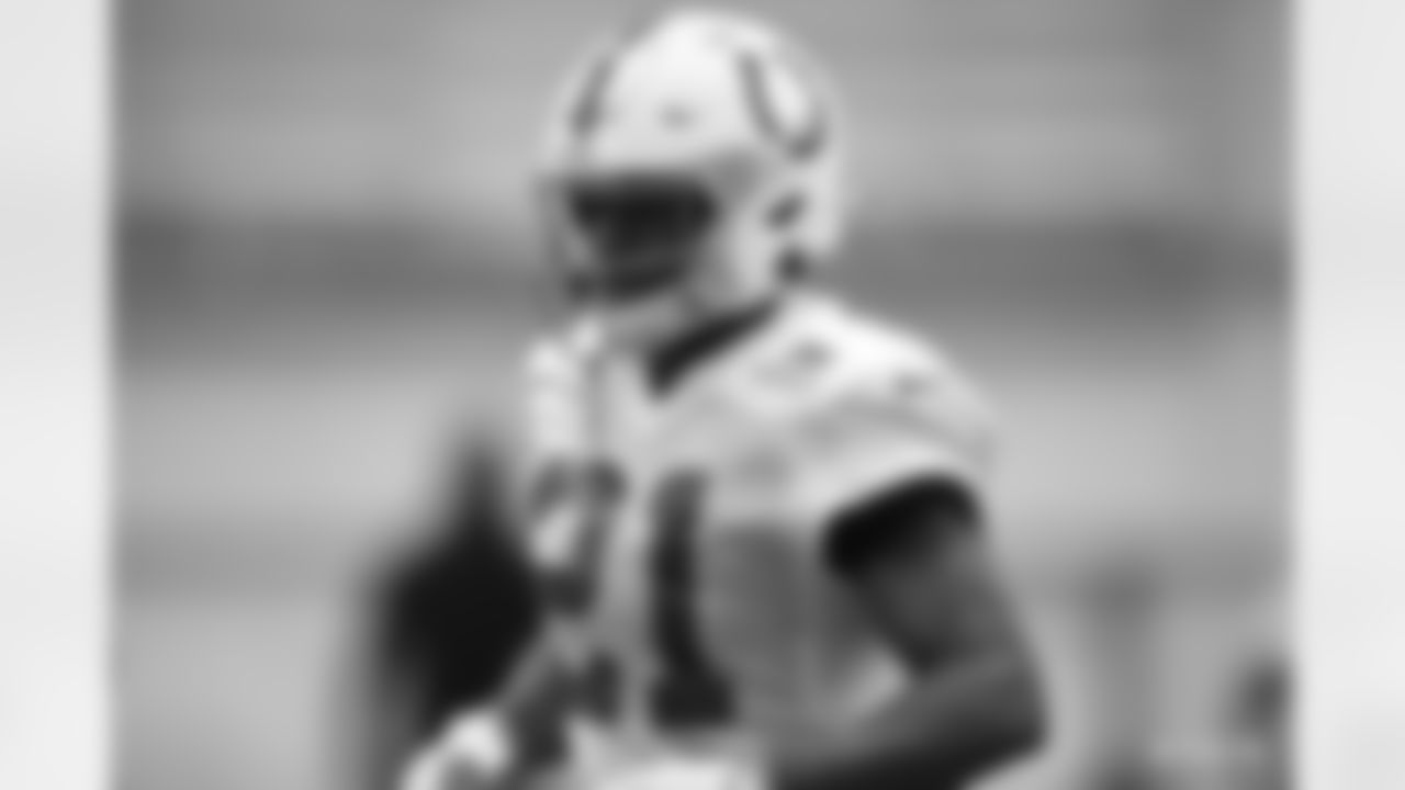 21 RB Nyheim Hines