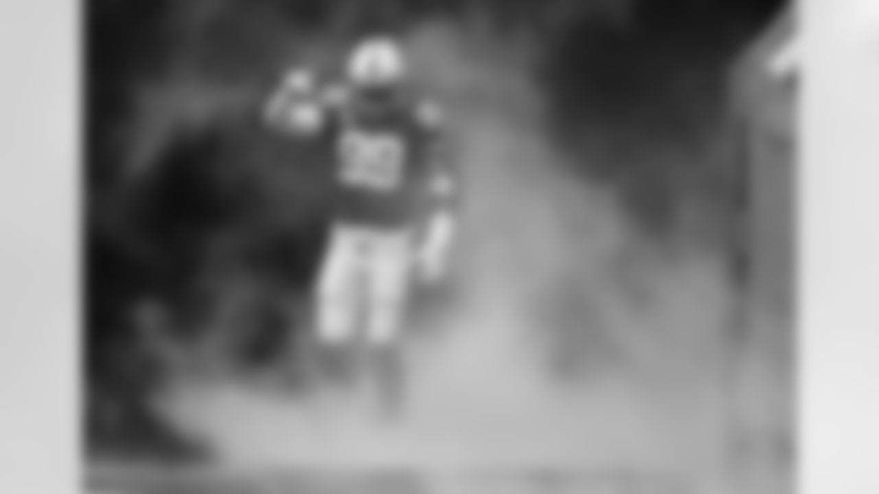 99 DT DeForest Buckner