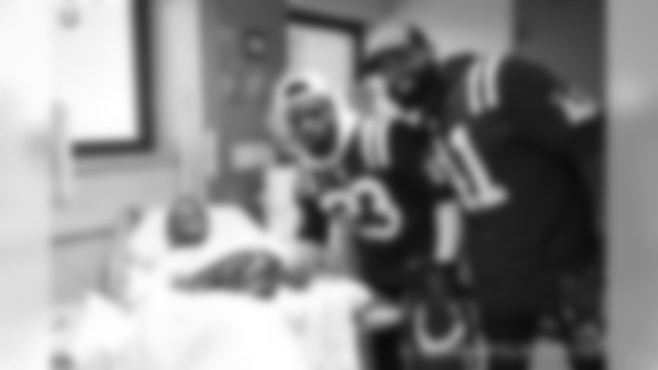 2018_1112_ CM_VAHospitalVisit0151